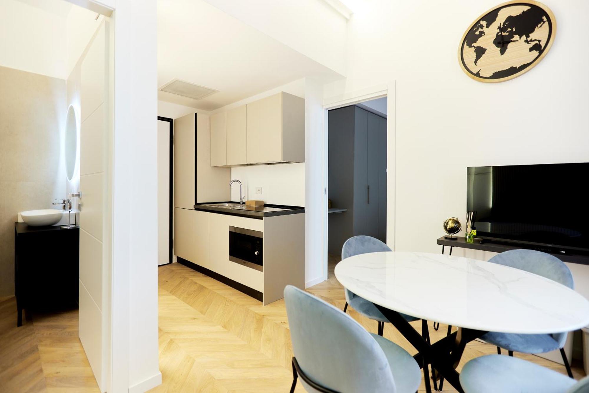 Duomo Cityview Grand Suites Milan Exterior photo